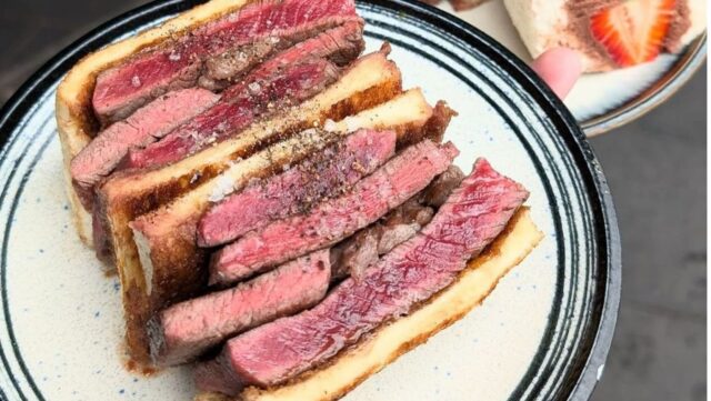 Sandoitchi is now doing a  wagyu sandwich