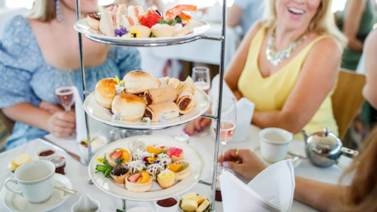 Captain Cook cruises Mother's Day High Teas
