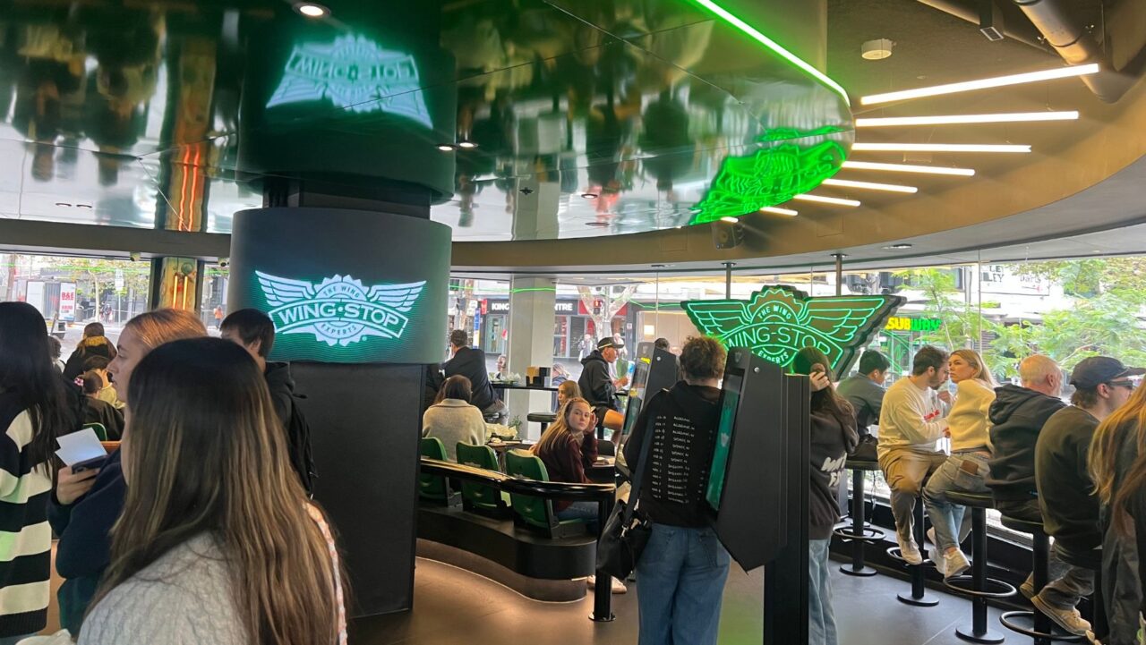 Wingstop interior