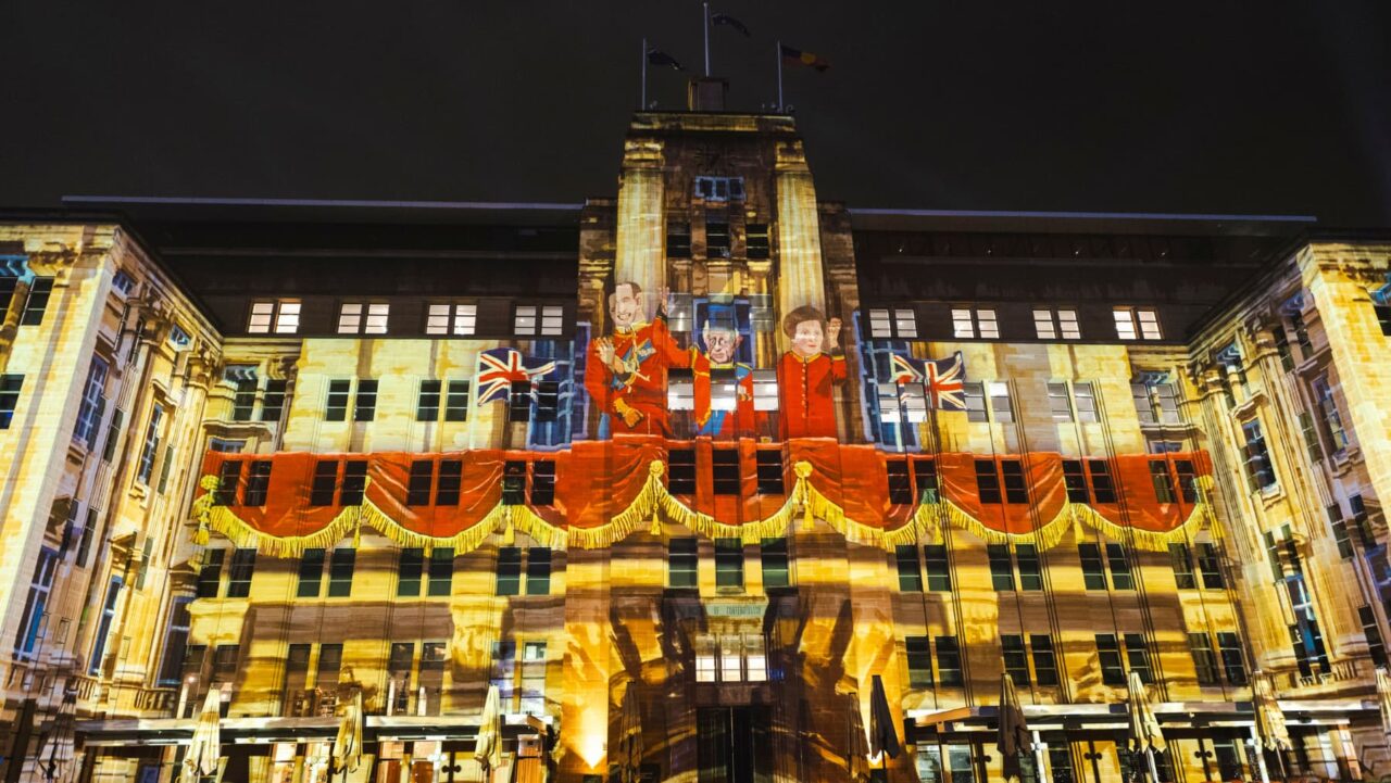 King Dingo on the Museum of Contemporary Art / Vivid Sydney