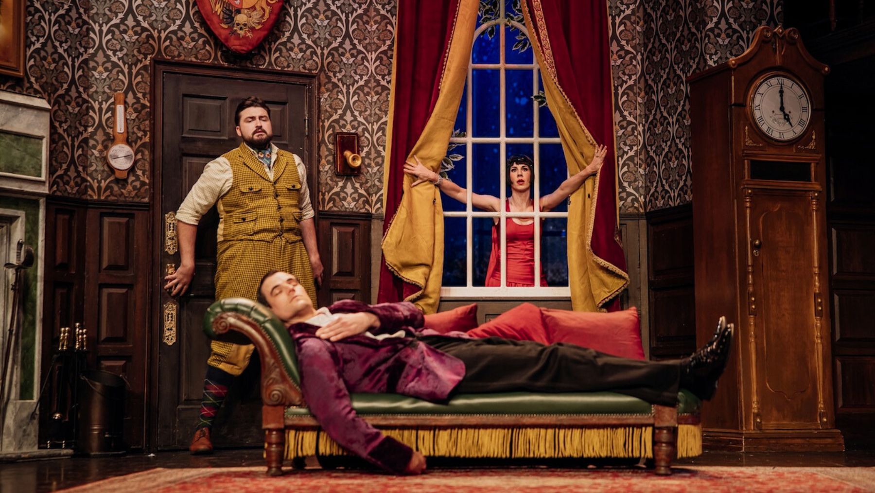 the Play that Goes Wrong - Drama Theatre, Opera House