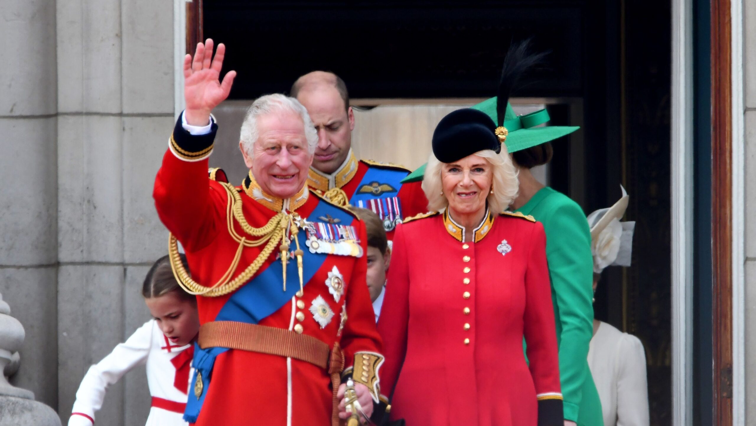 King's birthday public holiday trading hours