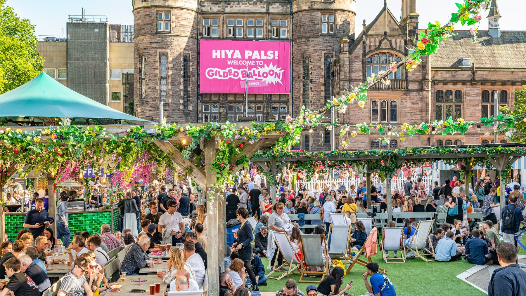 a pub garden during edinburgh fringe festival