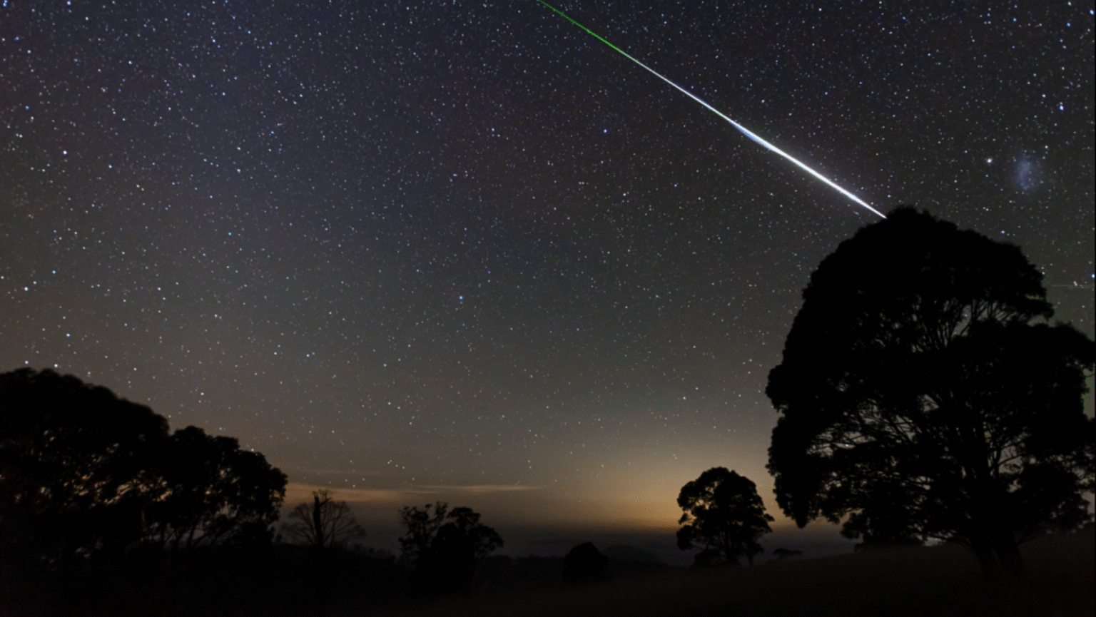 Perseids Meteor Shower Sydney Guide: When and Where to Watch