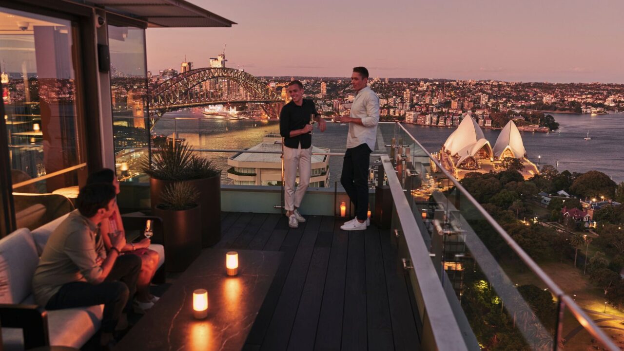 Aster Bar Harbour Bridge view