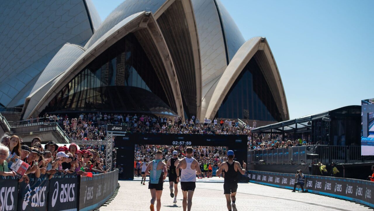 Finish line sydney marathon