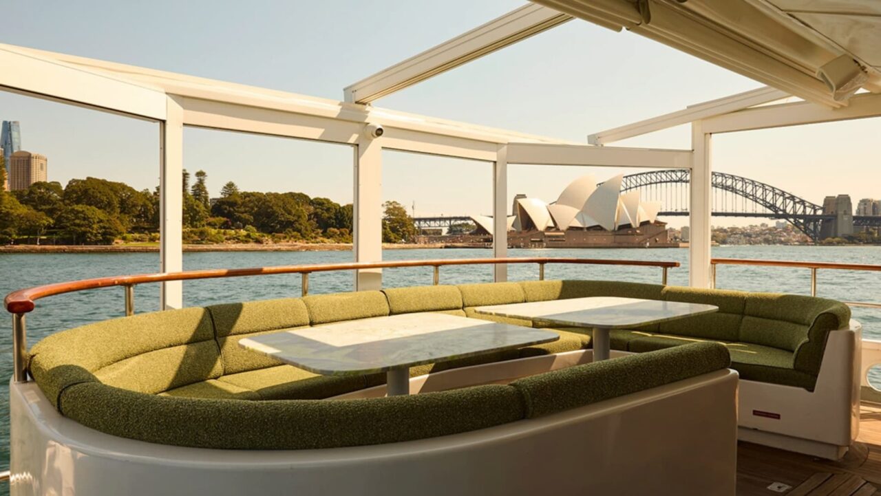 solare superyacht