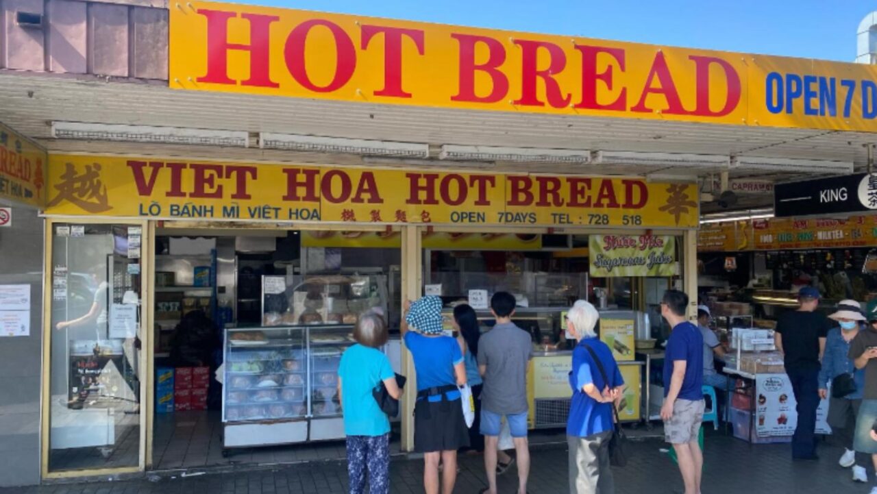 Viet Hoa Hot Bread