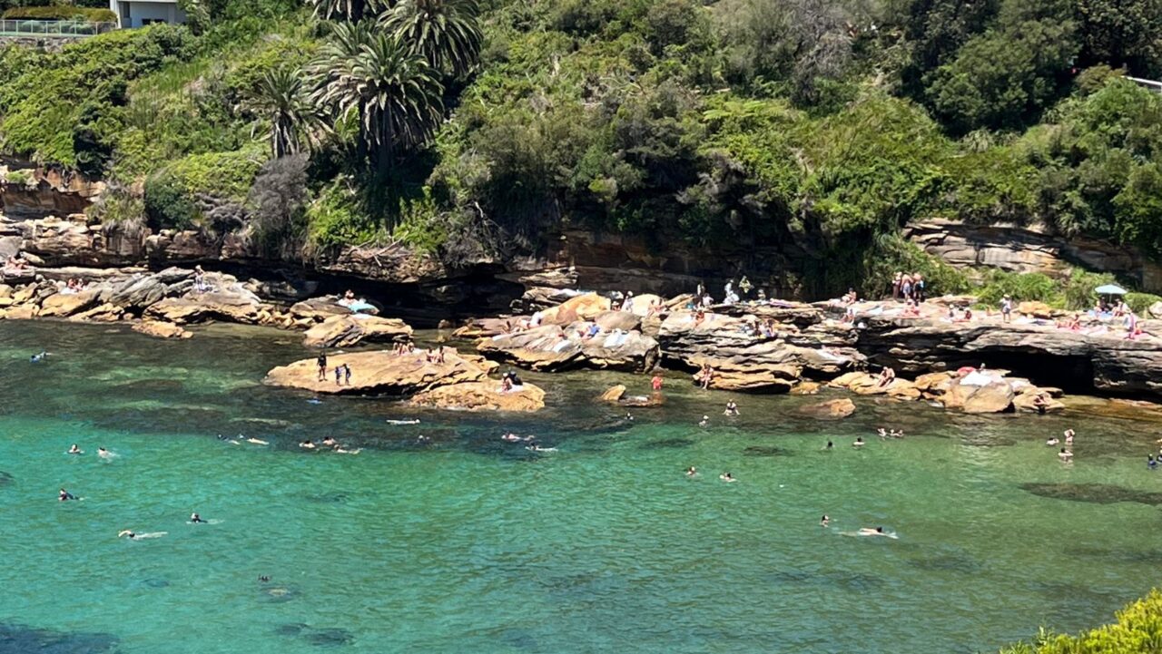 Snorkellers and swimmers in Gordons Bay on the Bondi to Coogee Coastal Walk