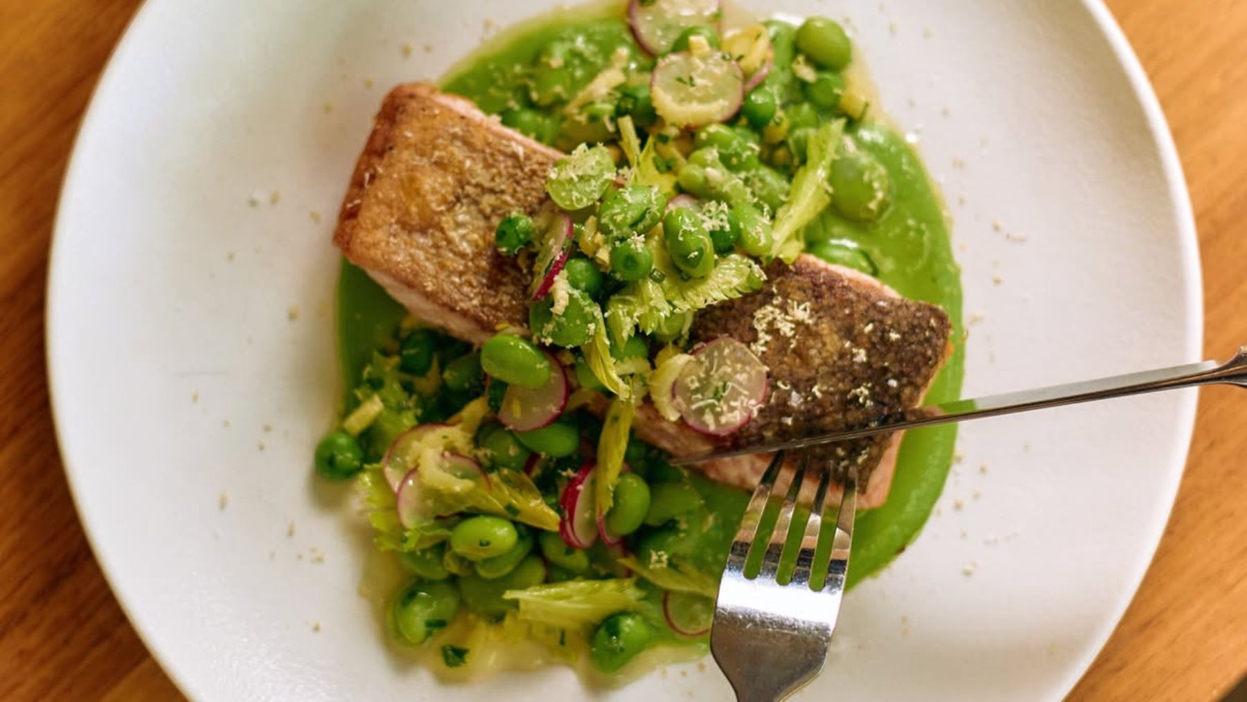 Salmon fillet Bridgeview Hotel