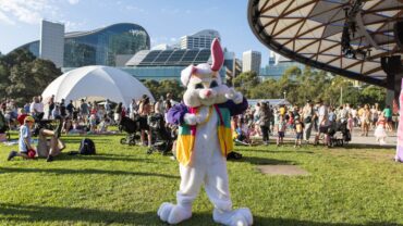 Easter Bunny Darling Harbour