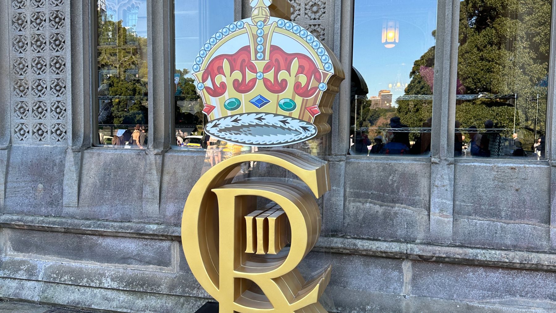 King's cypher at Government House