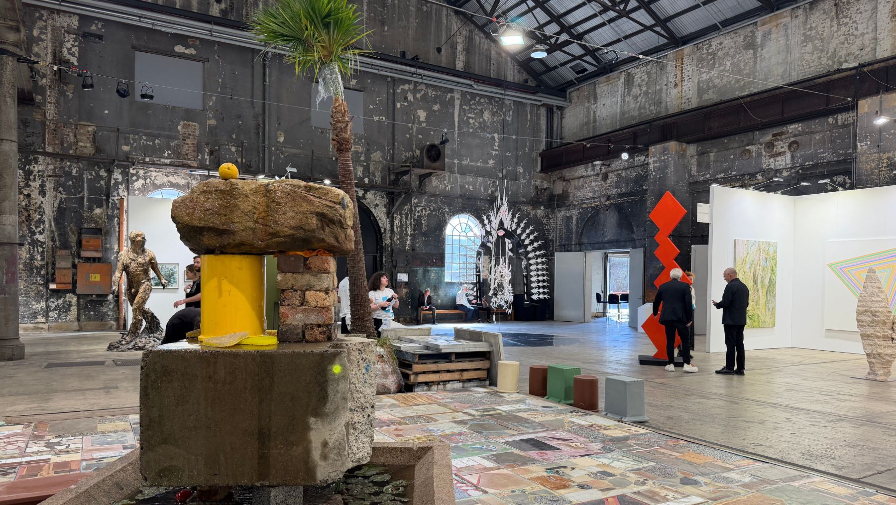 Mike Hewsons Installation